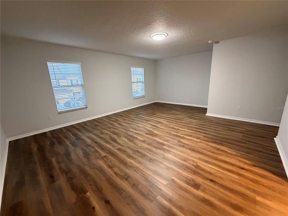 En Renta: $2,250 (3 camas, 2 baños, 1828 Pies cuadrados)