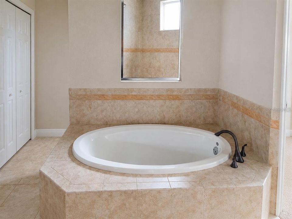 В аренду: $4,395 (5 спален, 3 ванн, 2877 Квадратных фут)