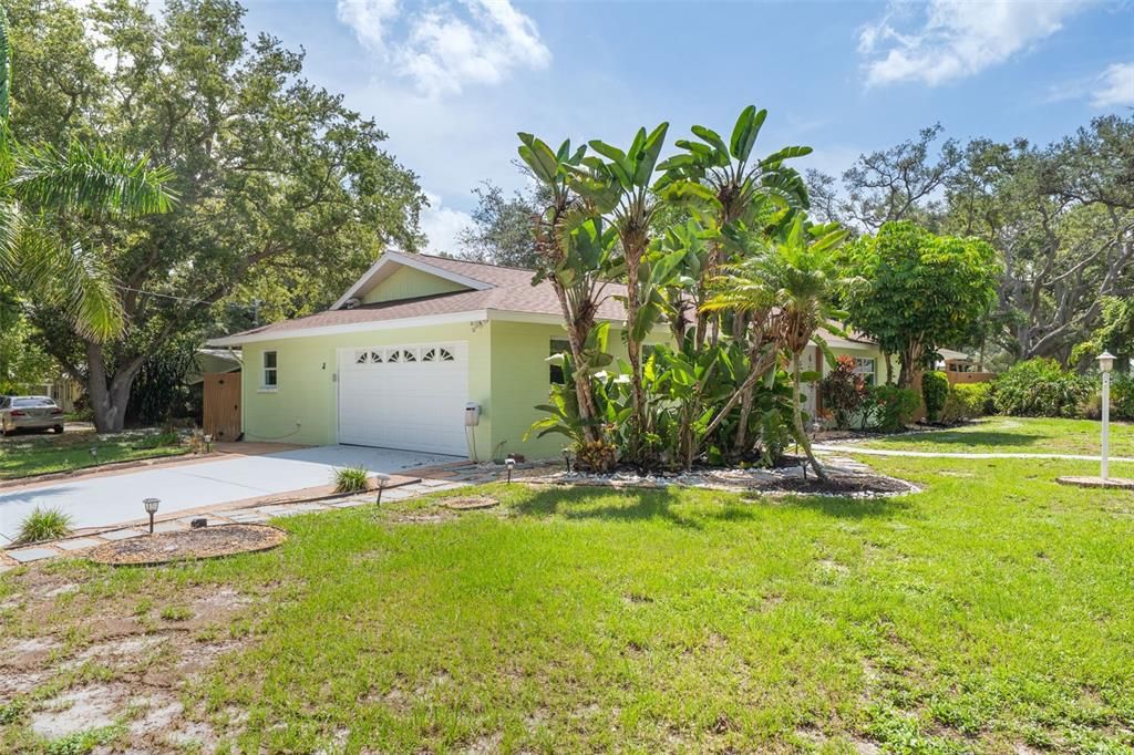 En Venta: $599,000 (3 camas, 2 baños, 1501 Pies cuadrados)