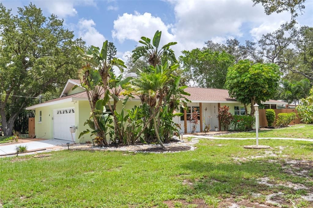 En Venta: $599,000 (3 camas, 2 baños, 1501 Pies cuadrados)