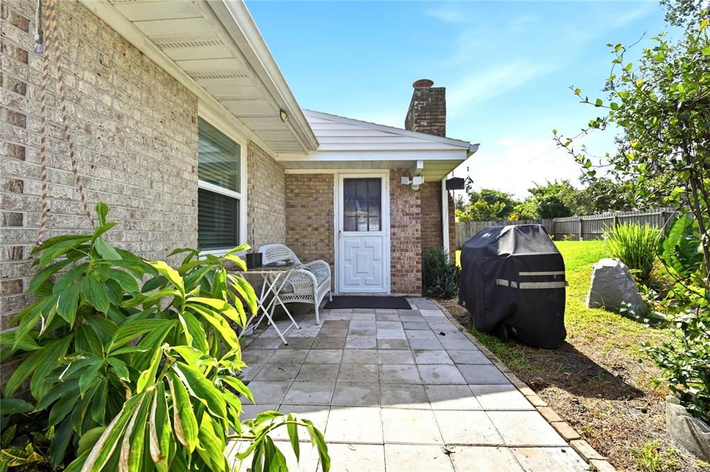 En Venta: $350,000 (3 camas, 2 baños, 1435 Pies cuadrados)