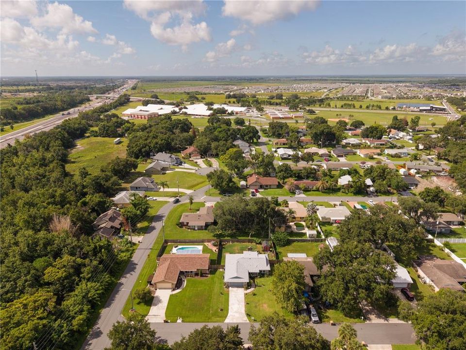 En Venta: $350,000 (3 camas, 2 baños, 1435 Pies cuadrados)