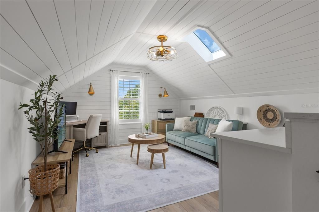 For Sale: $1,740,000 (5 beds, 4 baths, 4407 Square Feet)