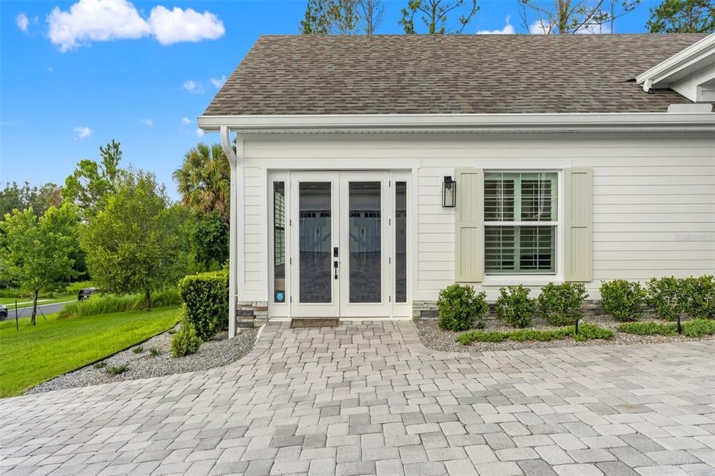 For Sale: $1,740,000 (5 beds, 4 baths, 4407 Square Feet)
