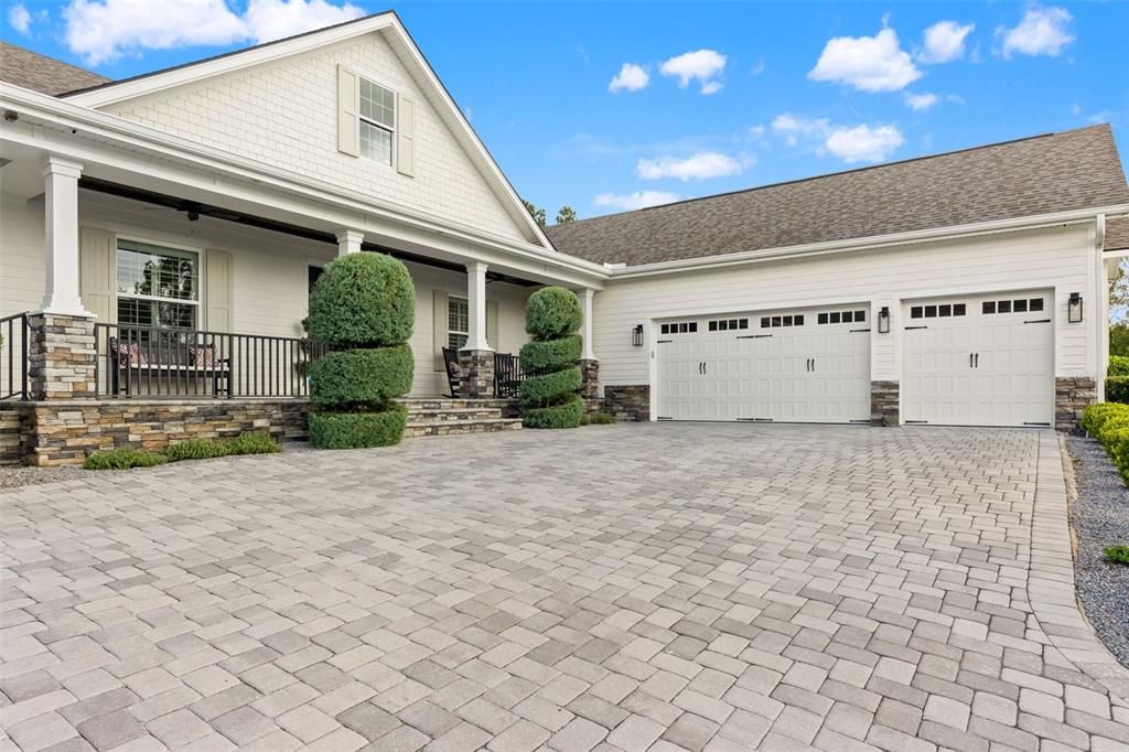 For Sale: $1,740,000 (5 beds, 4 baths, 4407 Square Feet)