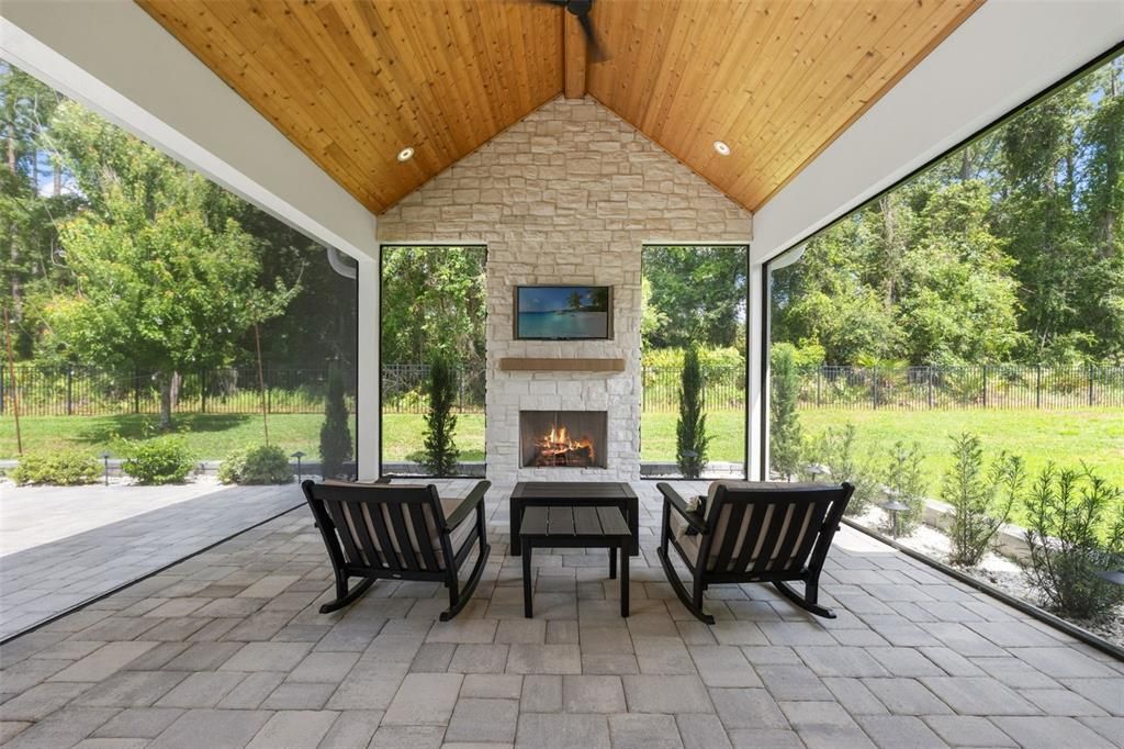 For Sale: $1,740,000 (5 beds, 4 baths, 4407 Square Feet)