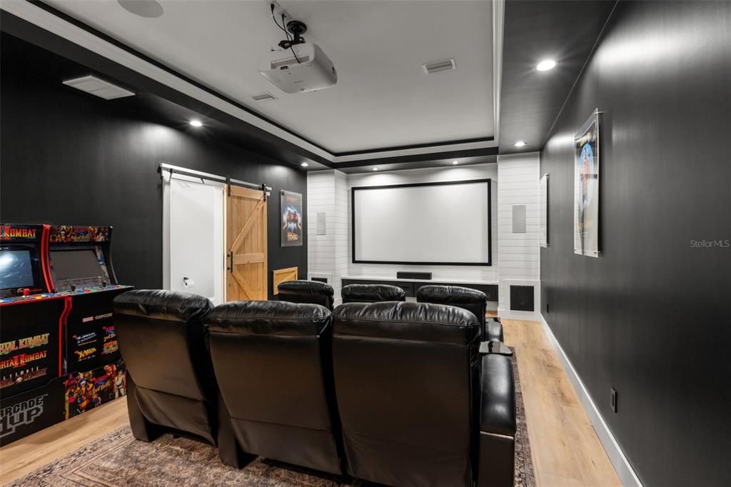 For Sale: $1,740,000 (5 beds, 4 baths, 4407 Square Feet)