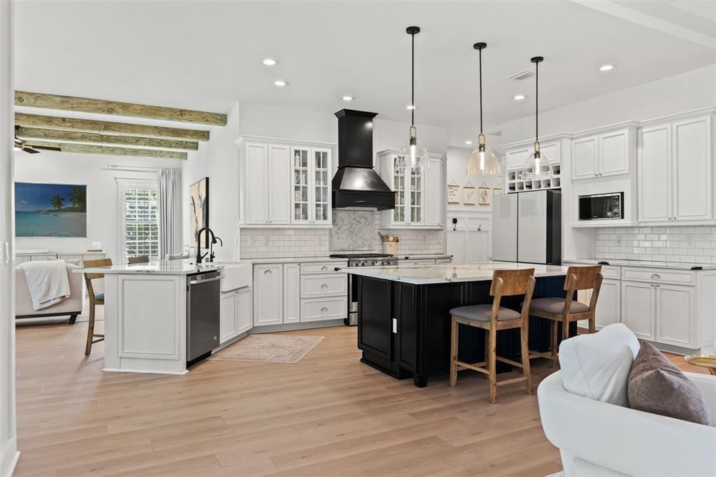 For Sale: $1,740,000 (5 beds, 4 baths, 4407 Square Feet)