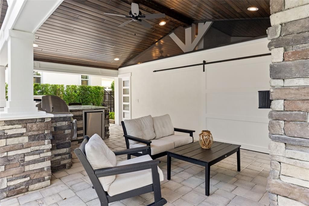 For Sale: $1,740,000 (5 beds, 4 baths, 4407 Square Feet)