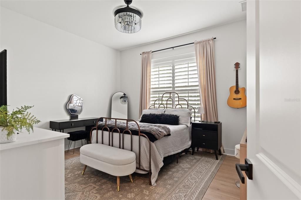 For Sale: $1,740,000 (5 beds, 4 baths, 4407 Square Feet)