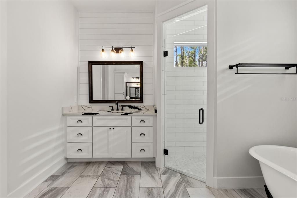 For Sale: $1,740,000 (5 beds, 4 baths, 4407 Square Feet)
