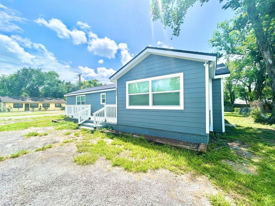 В аренду: $1,950 (3 спален, 2 ванн, 1335 Квадратных фут)