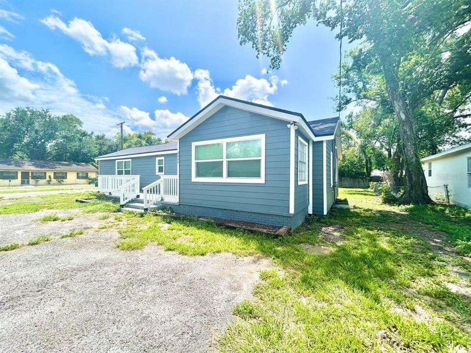 В аренду: $1,950 (3 спален, 2 ванн, 1335 Квадратных фут)