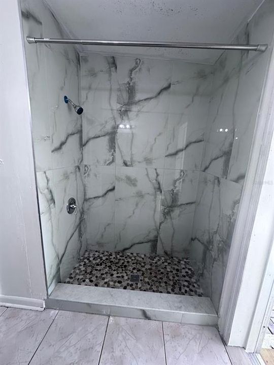 На продажу: $1,499,000 (4 спален, 2 ванн, 2040 Квадратных фут)