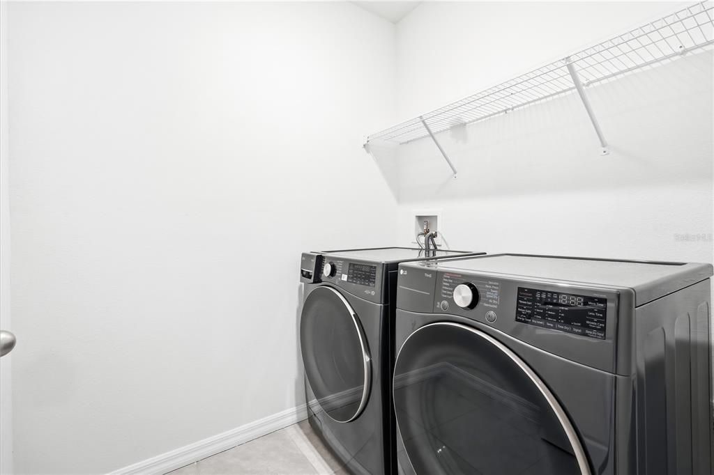 В аренду: $2,845 (4 спален, 2 ванн, 2260 Квадратных фут)