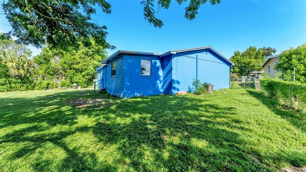На продажу: $219,900 (3 спален, 2 ванн, 1297 Квадратных фут)