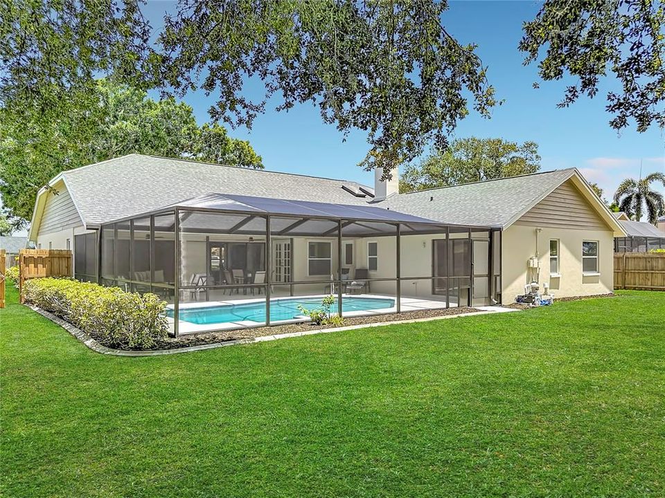 Activo con contrato: $799,000 (4 camas, 2 baños, 2377 Pies cuadrados)