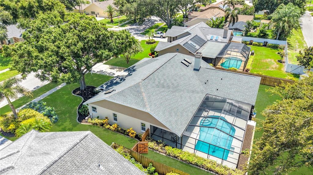 Activo con contrato: $799,000 (4 camas, 2 baños, 2377 Pies cuadrados)