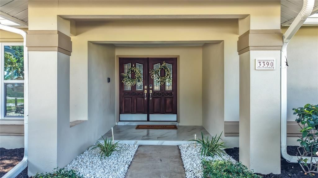 Activo con contrato: $799,000 (4 camas, 2 baños, 2377 Pies cuadrados)