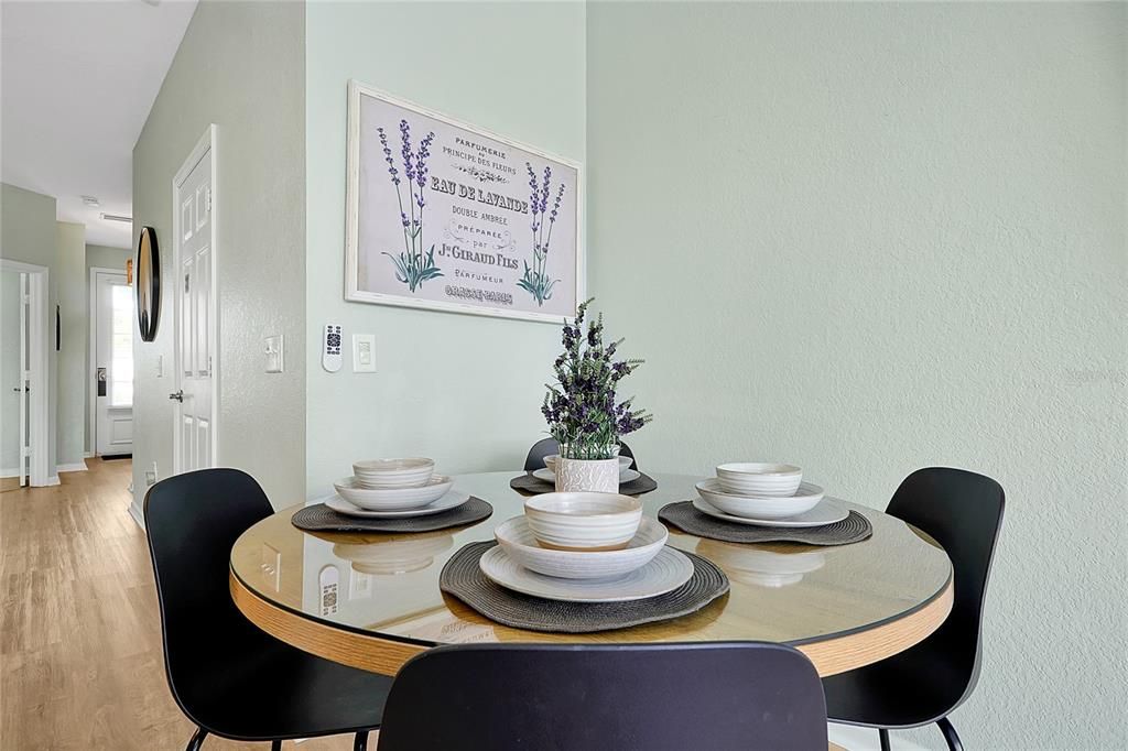 En Venta: $455,000 (3 camas, 3 baños, 1440 Pies cuadrados)