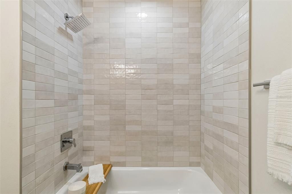 En Venta: $498,500 (3 camas, 2 baños, 1750 Pies cuadrados)