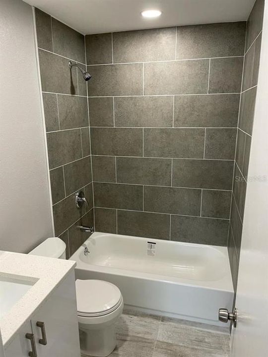 В аренду: $1,600 (2 спален, 2 ванн, 1019 Квадратных фут)