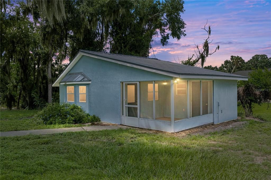 En Venta: $875,000 (6 camas, 4 baños, 2909 Pies cuadrados)