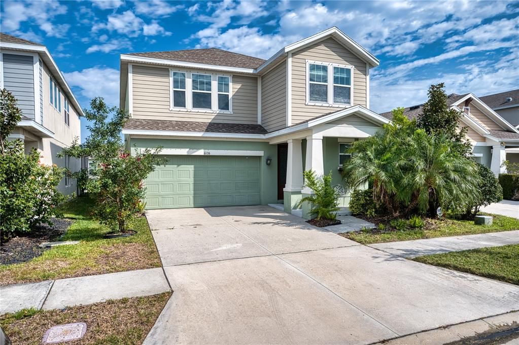 For Sale: $425,000 (3 beds, 2 baths, 2389 Square Feet)