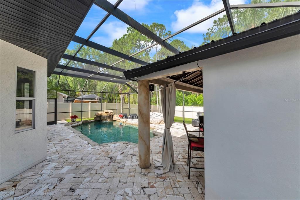 For Rent: $4,100 (3 beds, 2 baths, 2362 Square Feet)
