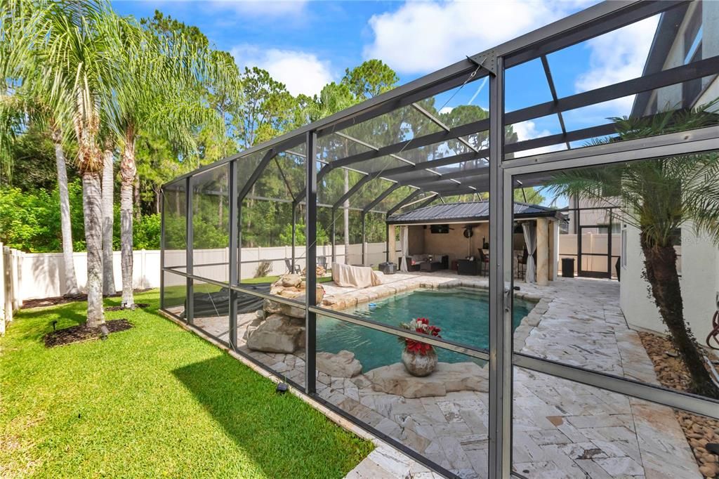 For Rent: $4,100 (3 beds, 2 baths, 2362 Square Feet)