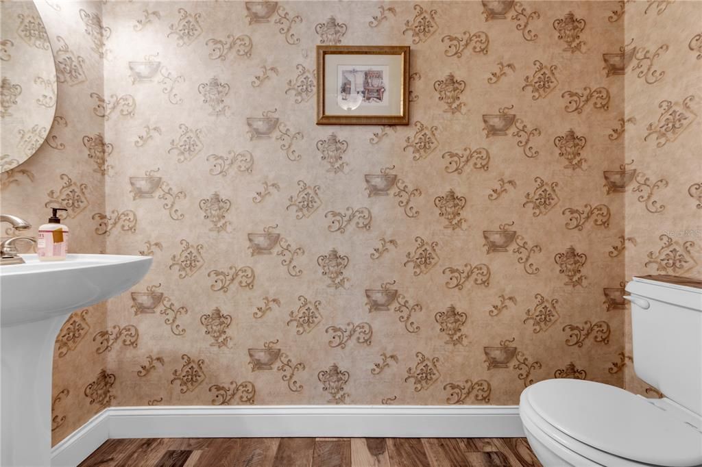 For Rent: $4,100 (3 beds, 2 baths, 2362 Square Feet)