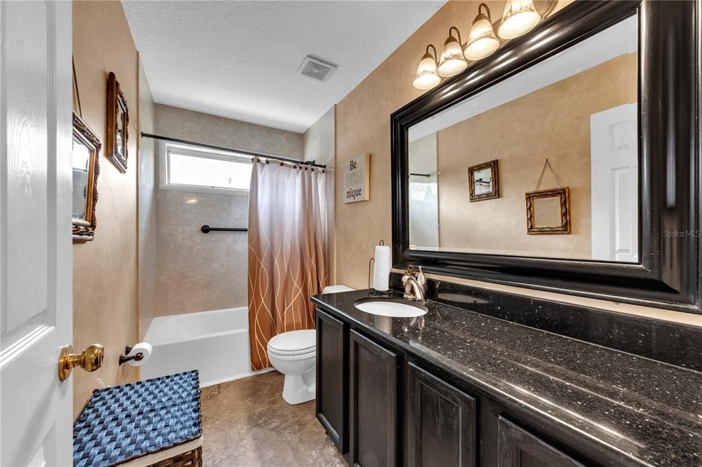 For Rent: $4,100 (3 beds, 2 baths, 2362 Square Feet)