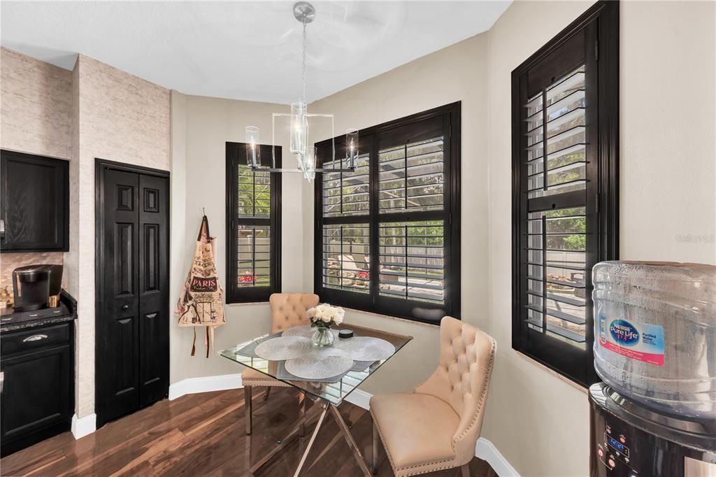 For Rent: $4,100 (3 beds, 2 baths, 2362 Square Feet)