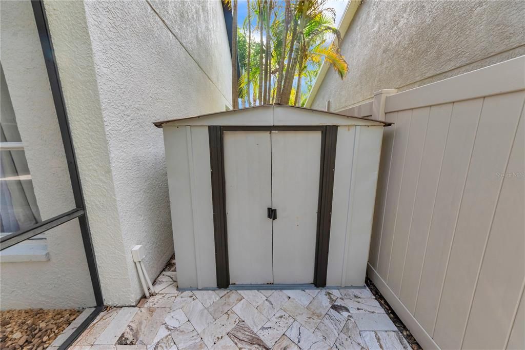 For Rent: $4,100 (3 beds, 2 baths, 2362 Square Feet)