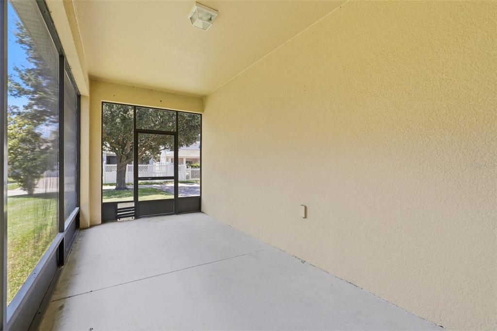 En Venta: $545,000 (5 camas, 3 baños, 2492 Pies cuadrados)