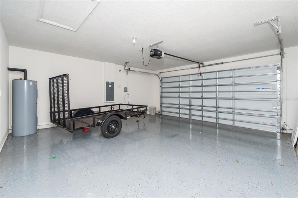 For Sale: $315,000 (4 beds, 2 baths, 1772 Square Feet)