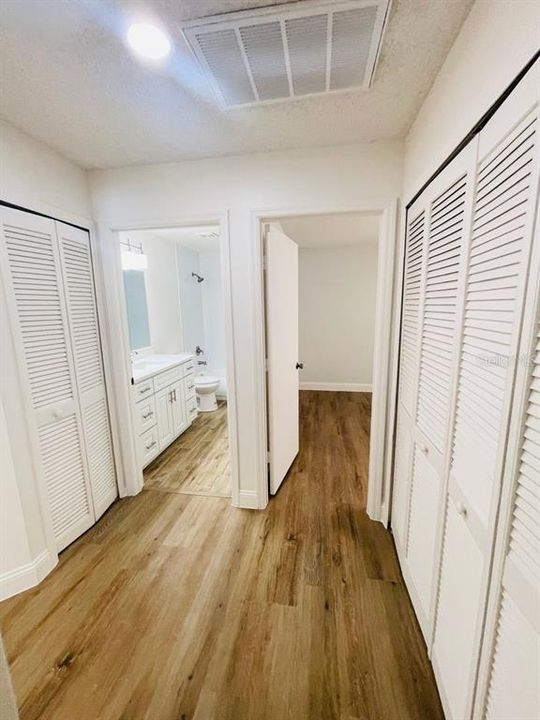 В аренду: $2,420 (3 спален, 2 ванн, 1229 Квадратных фут)