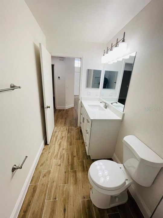 В аренду: $2,420 (3 спален, 2 ванн, 1229 Квадратных фут)
