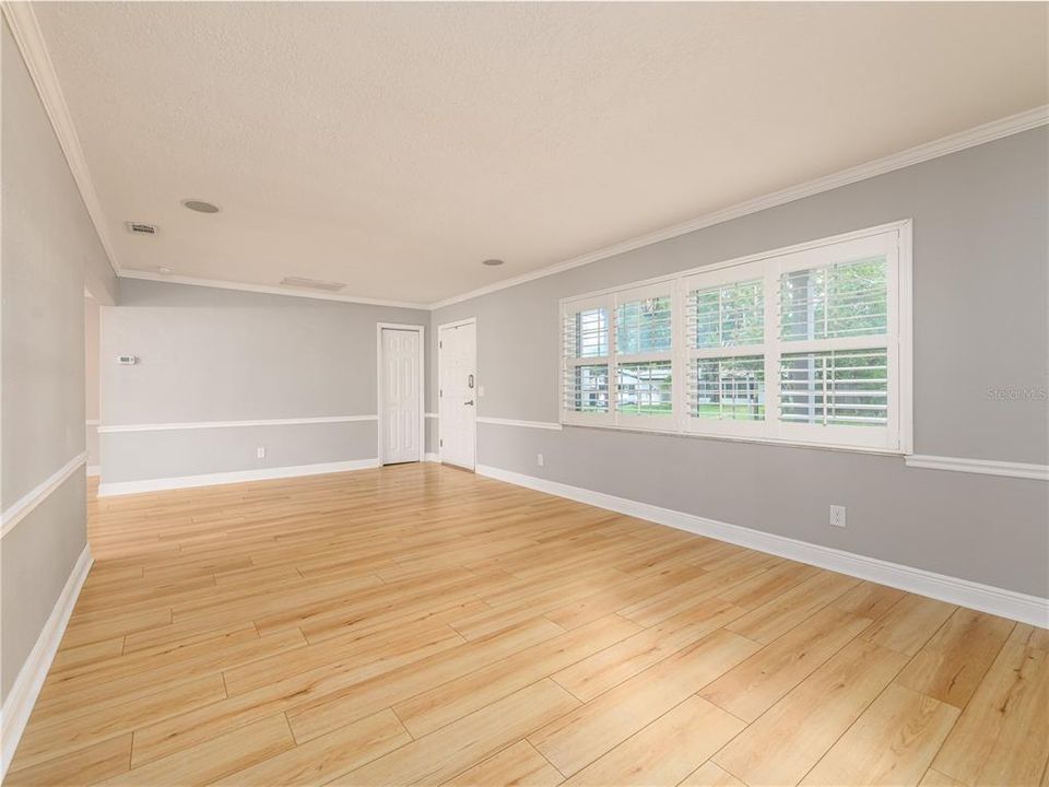 В аренду: $2,900 (3 спален, 2 ванн, 1587 Квадратных фут)