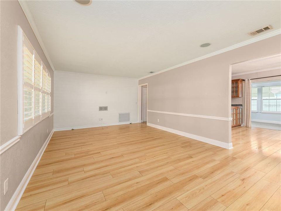 В аренду: $2,900 (3 спален, 2 ванн, 1587 Квадратных фут)