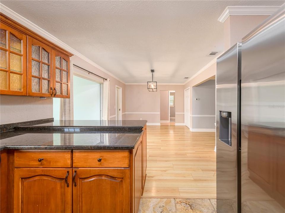 В аренду: $2,900 (3 спален, 2 ванн, 1587 Квадратных фут)
