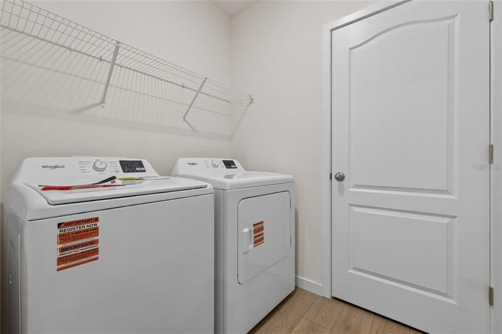 В аренду: $2,300 (3 спален, 2 ванн, 1800 Квадратных фут)