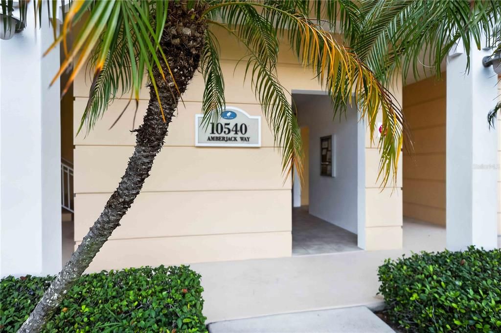 For Sale: $315,000 (3 beds, 2 baths, 1758 Square Feet)