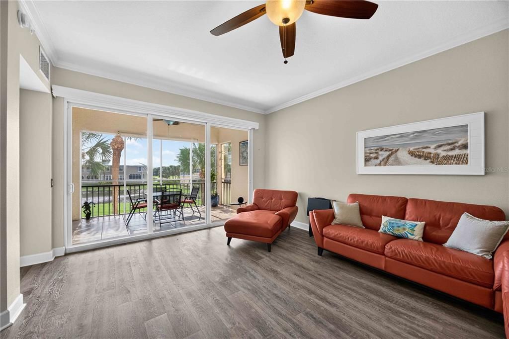 For Sale: $315,000 (3 beds, 2 baths, 1758 Square Feet)