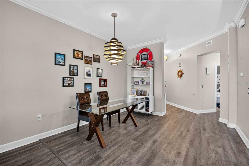 For Sale: $315,000 (3 beds, 2 baths, 1758 Square Feet)