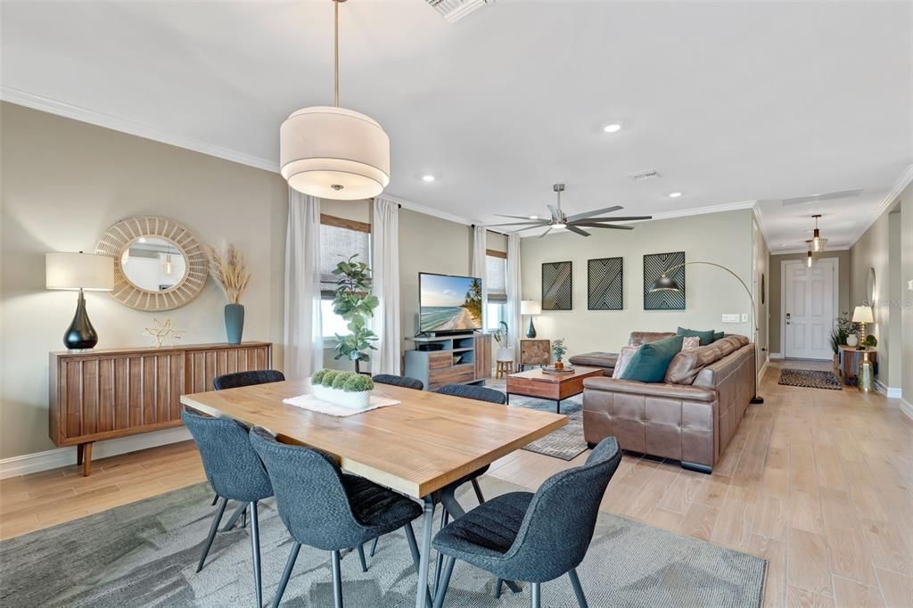 For Sale: $405,000 (3 beds, 2 baths, 1816 Square Feet)