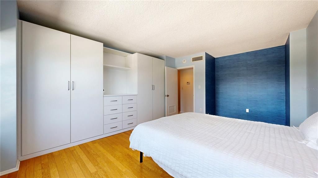 В аренду: $2,350 (1 спален, 1 ванн, 840 Квадратных фут)