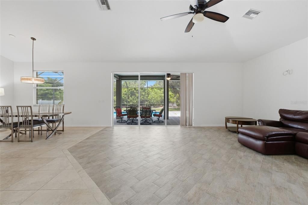На продажу: $425,000 (3 спален, 2 ванн, 1795 Квадратных фут)