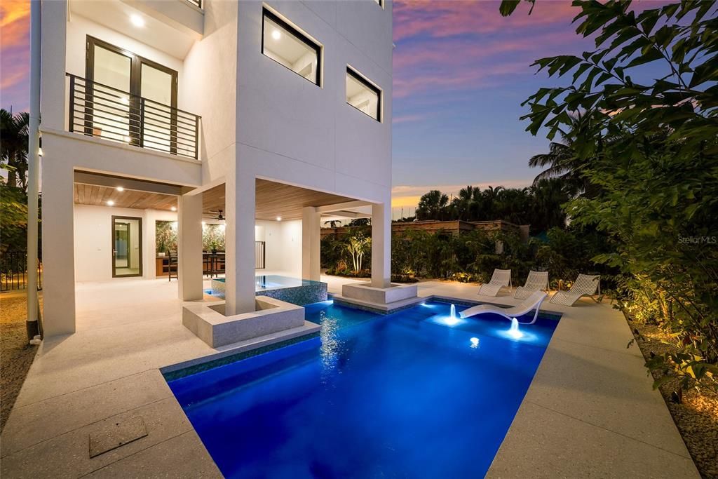 En Venta: $5,750,000 (5 camas, 5 baños, 4191 Pies cuadrados)