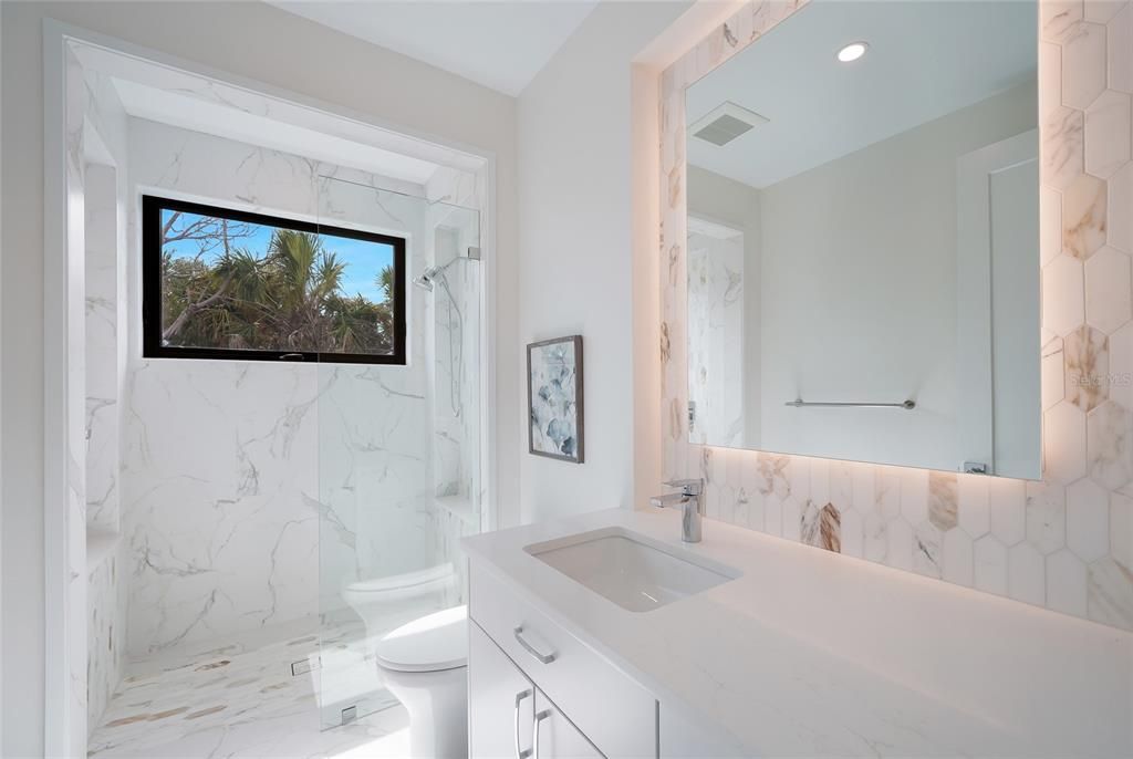 En Venta: $5,750,000 (5 camas, 5 baños, 4191 Pies cuadrados)